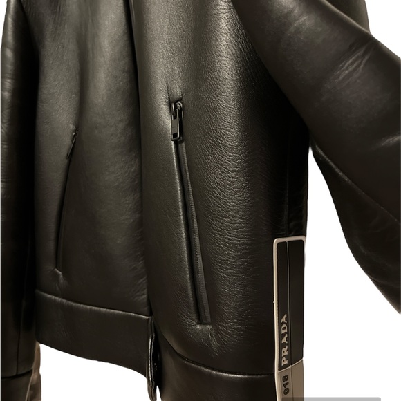 PRADA leather jacket. - Picture 5 of 6